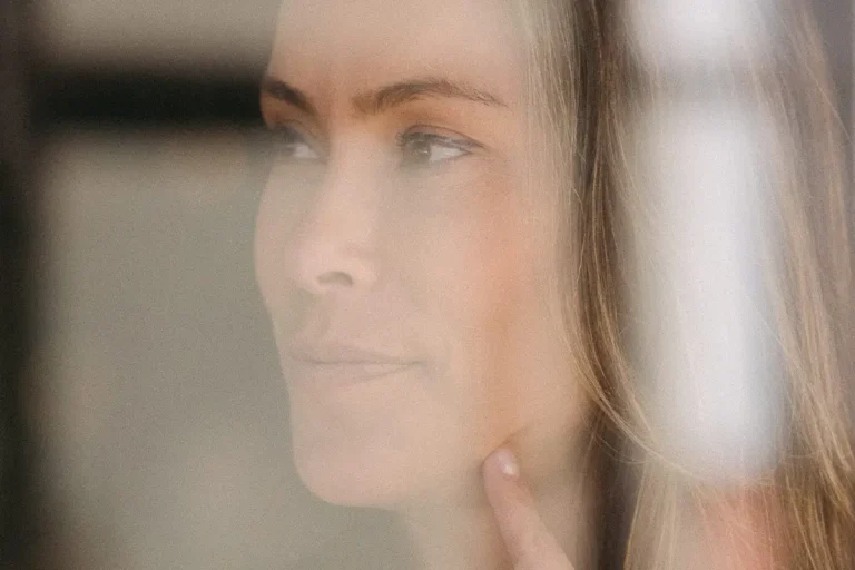 Harmonização facial: o que é, para quem é indicada e como funciona o processo de avaliação